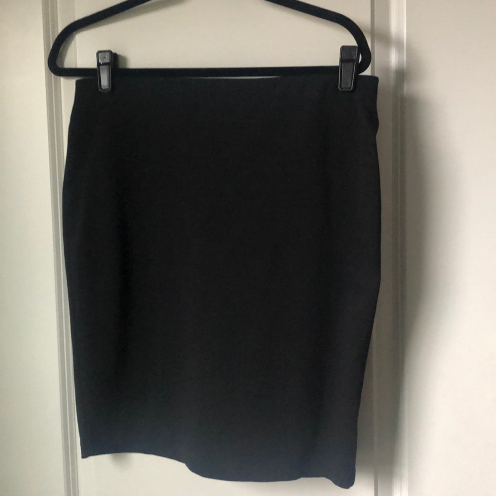 Old navy black skirt